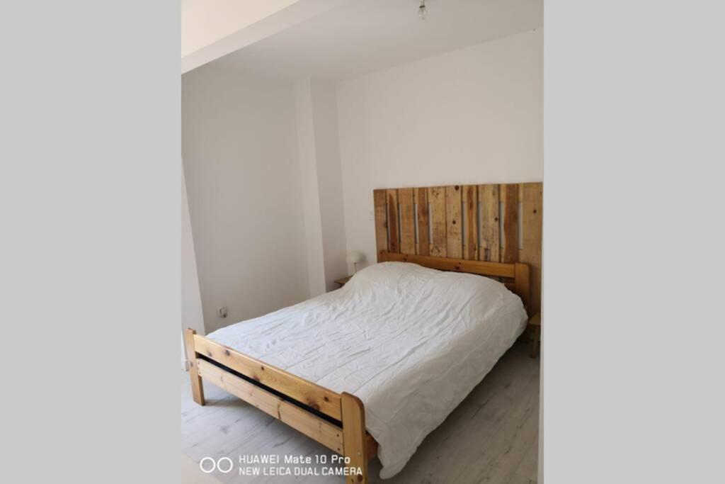 Appartement Avec Jardin Privatif Centre Ville Hyères Buitenkant foto